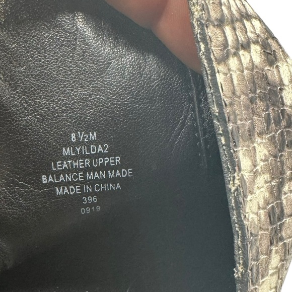 Marc Fisher Yilda 2 Leather Snakeskin Animal Print Booties Size 8.5 - Picture 8 of 10